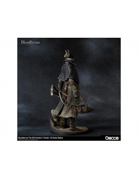 Фигурка из игры Bloodborne: The Old Hunters - Охотник (Hunter)