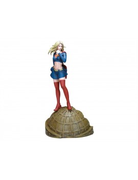 Статуя Супергёрл (Supergirl) Fantasy Figure Gallery