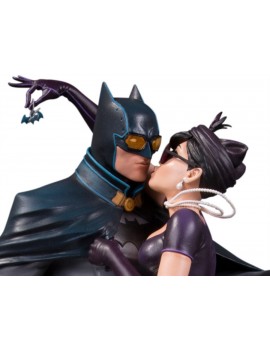 Статуя Бэтмен и Женщина-кошка (Batman & Catwoman) DC Bombshells