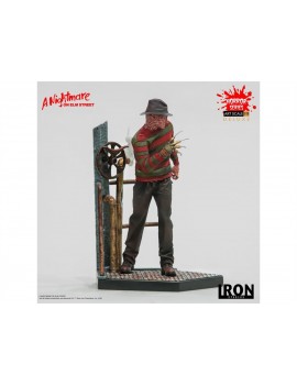 Статуя из фильма Кошмар на улице Вязов - Фредди Крюгер (Freddy Krueger) Deluxe Version