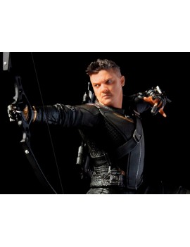 Статуя из фильма Мстители: Финал - Соколиный Глаз (Hawkeye)