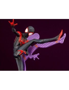 Статуя Человек-паук (Spider-Man) Человек-паук: Через вселенные